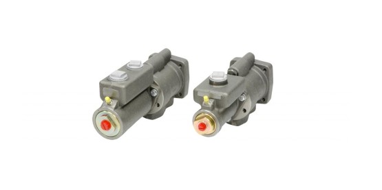 Stem Seal Type Boosted Stright Bore Master Cylinders